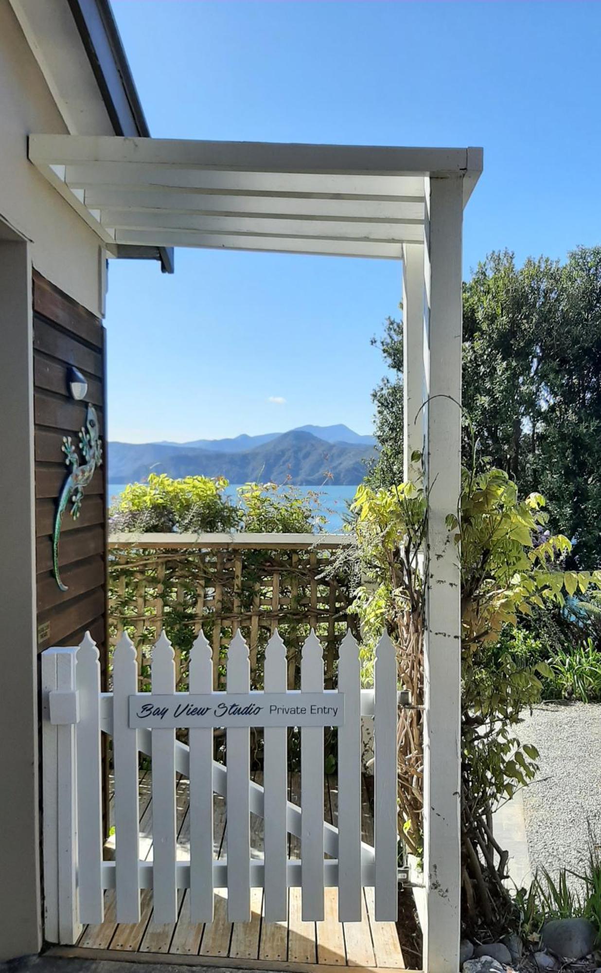 A Sea View B&B Picton Bagian luar foto